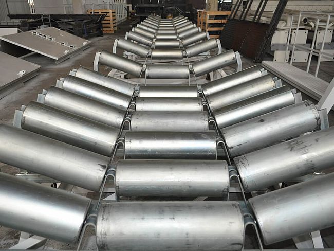 Конвейерный ролик Г-127х380-9х14 (РОЖ. наклонный)